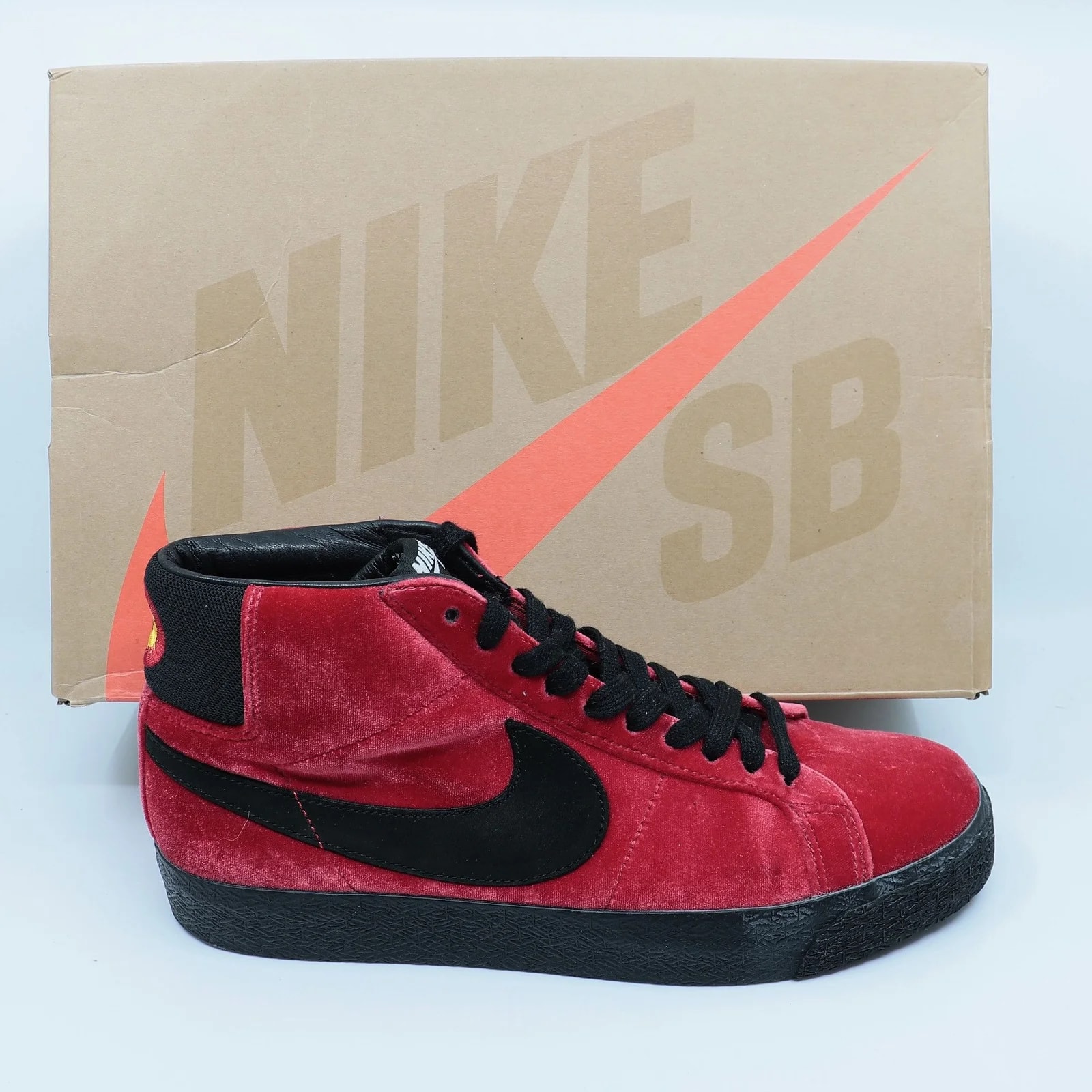 Nike SB — Nike SB Blazer Mid 'Kevin and Hell' (CD2569-600) — Sneaker — resale