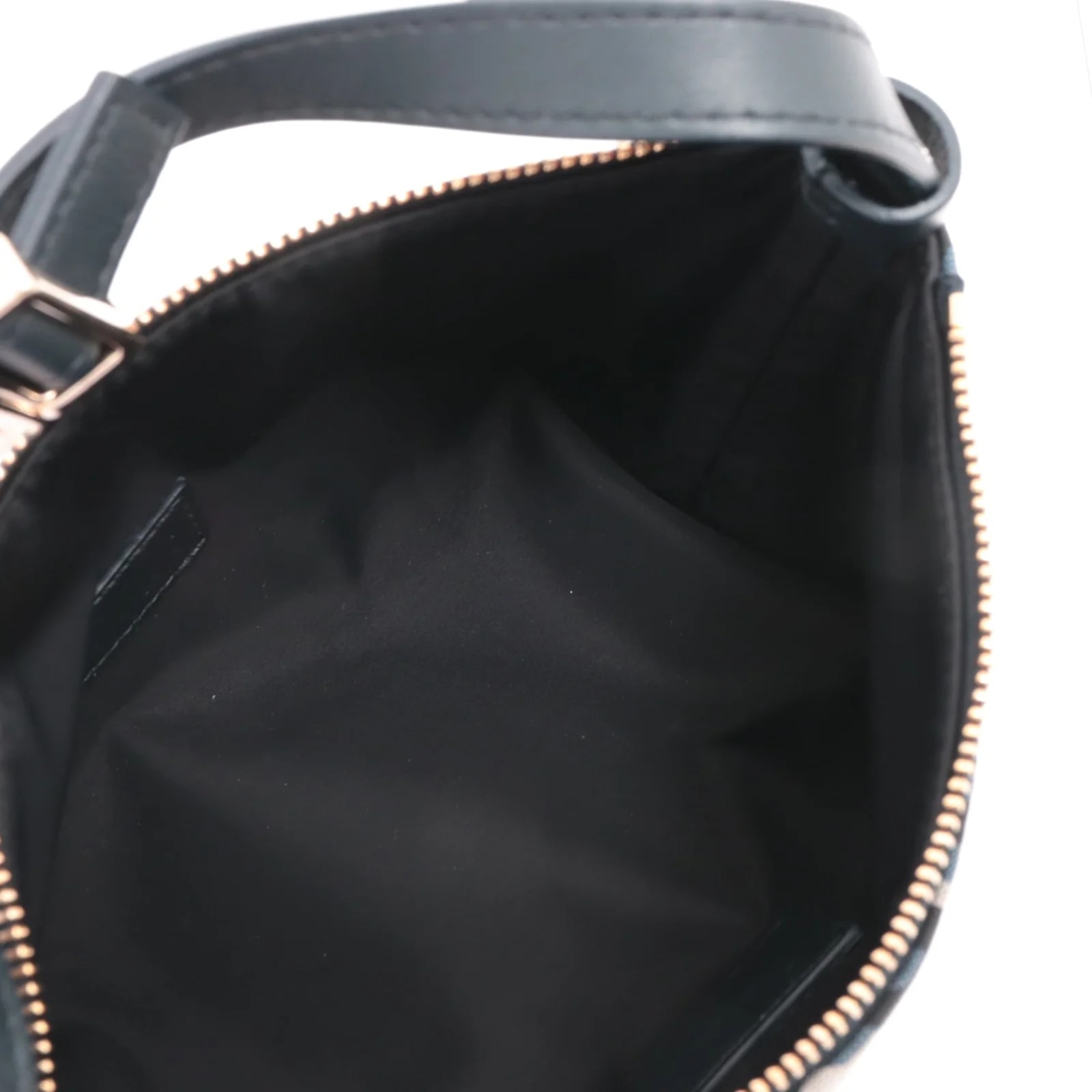 DiorTravel Technical Fabric Macrocannage Nomad 3