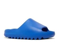 : Yeezy Slides Size M 9 4