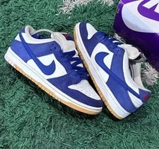 Nike SB — Nike SB Dunk Low Los Angeles Dodgers Size 8 / OG ALL Great Conditio — Sneaker — resale