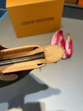 Louis Vuitton Neverfull W/ Strap GHW Crossbody 4