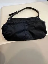 Fendi Mamma Bucket Small Solid Travel Unisez 3