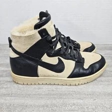 Nike — Nike Dunk High Lux SP Shoes US 9 744301-002 — Sneaker — resale