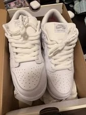 Nike SB — Size 9M Nike SB Dunk Low Pro OG QS Supreme /Metallic Very Clean — Sneaker — resale