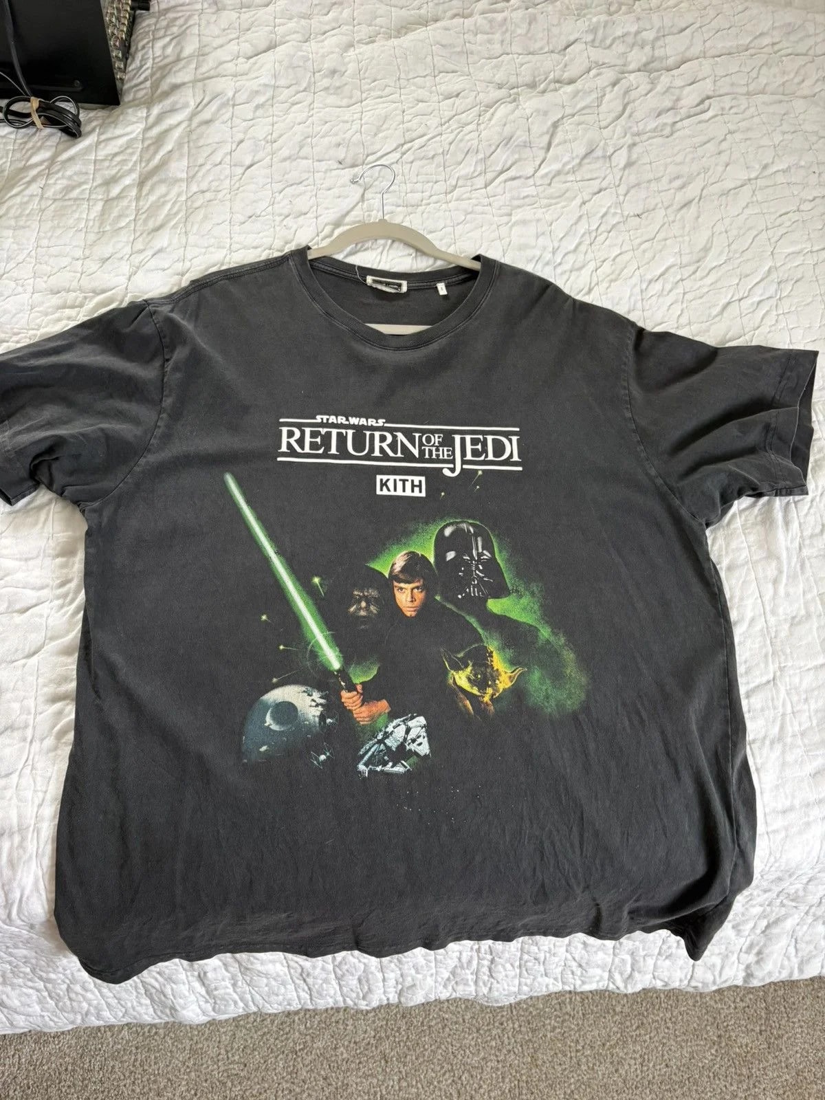 KITH — Kith X Star Wars - Return of the Jedi Tee — streetwear — resale
