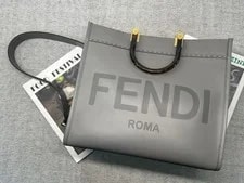 Fendi — Fendi Sunshine Shopper Medium Dark Duty Paid — Handbag — resale