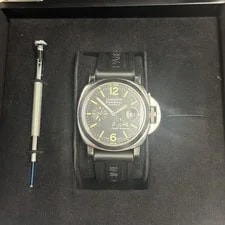 Panerai — Panerai Luminor Power Reserve With Wooden Box and of Paper PAM00090 — Watch — resale