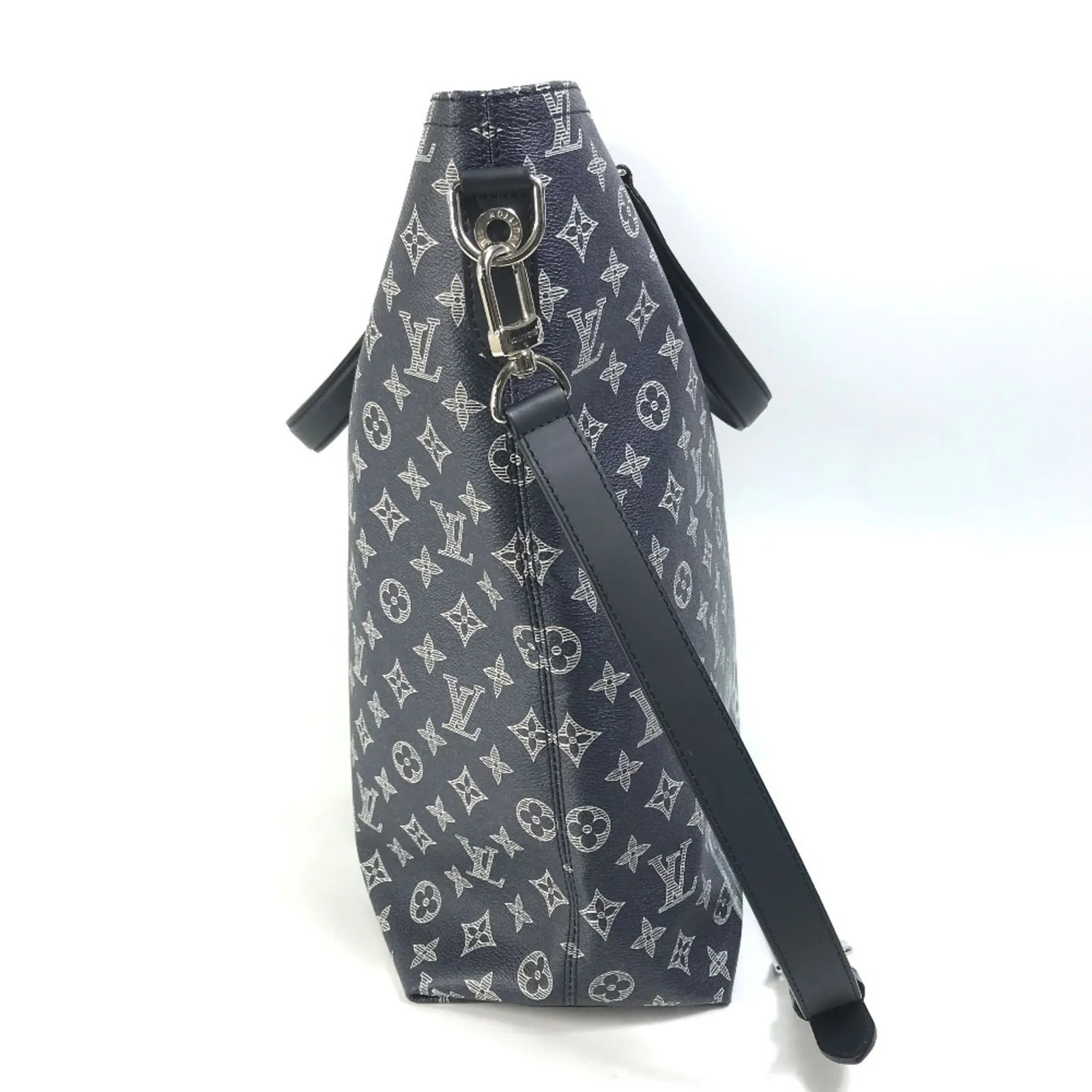Louis Vuitton Savane 4