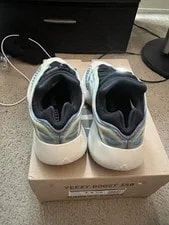Yeezy 700 V3 Kyanite Size 6 Very Good Condition Replacement Box Included 2