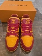 Louis Vuitton Size 8LV Size 9-9.5 US 3