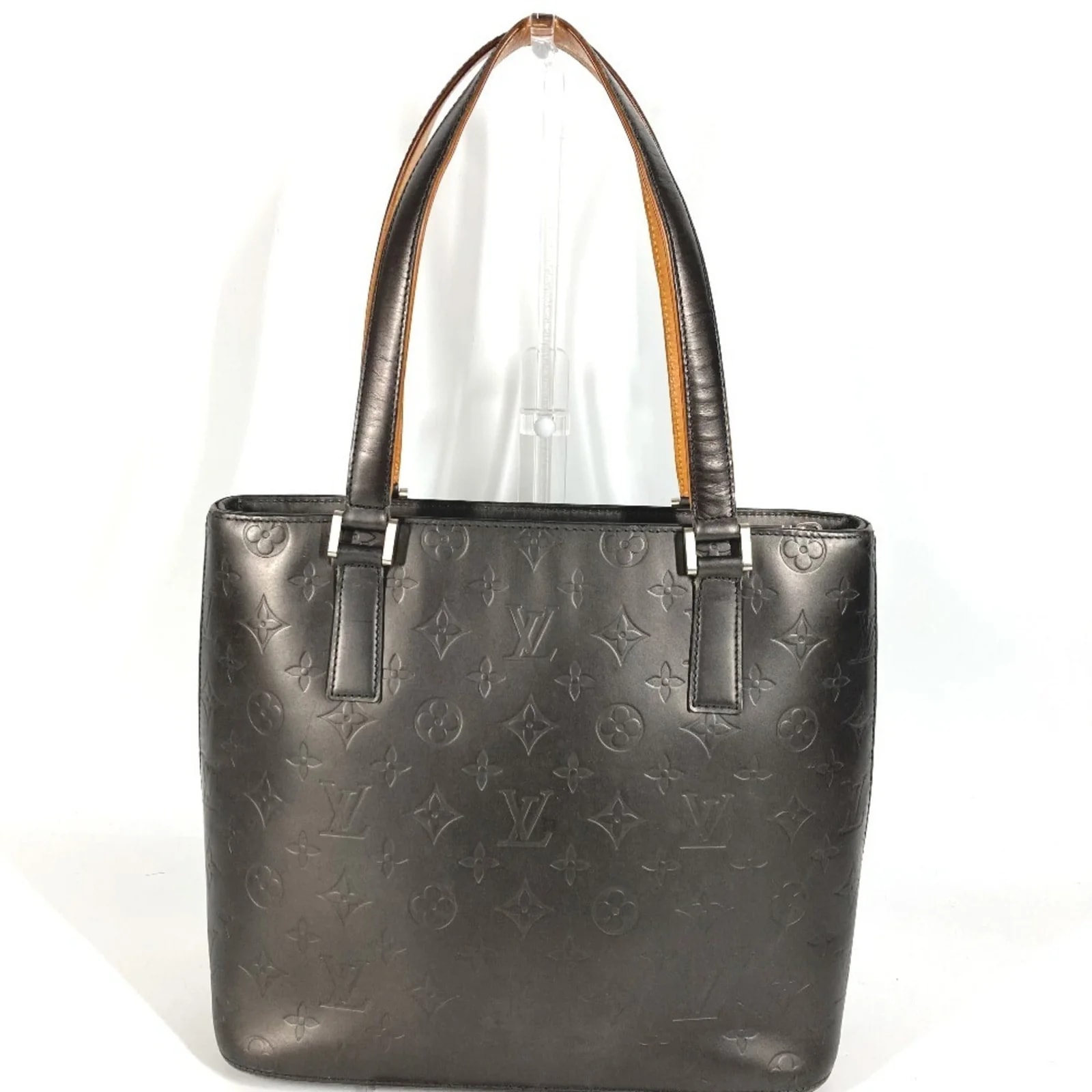 Louis Vuitton Dark Mat 3