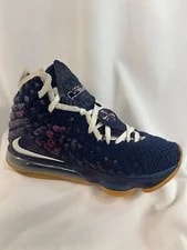 LeBron James Xvii 17 Uconn Nike Sz 7 Limited Edition CD5056-400 3
