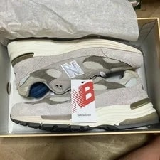 New Balance — 9.0US New Balance 992 Oonrock — Sneaker — resale