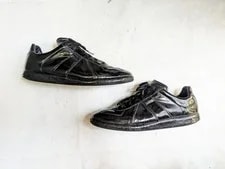Maison Margiela — Maison Margiela GAT 12 45 Low Tops Italy — Sneaker — resale