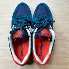 Saucony 6000 and Retro 4