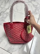 Goyard ’s Top Handle With Wallet 4