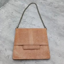 Excellent Condition Bottega Veneta Chain One Li 2