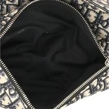 Dior Saddle ' 2ce930dbb766fc8cdc0d440af 4