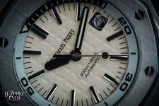 Audemars Piguet Royal Oak Offshore 15710ST.OO.A002CA.02 42mm Full Set 4