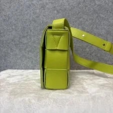 Bottega Veneta Cassette Maxi Woven 26.06.03 2