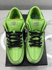 Size 11 - Nike SB Dunk Low X Powerpuff Buttercup 3