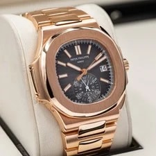 Patek Philippe Nautilus Chronograph in Rose Gold, 5980/1R Full Set 2015! 3