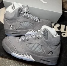 5s, Size 9, Great Condition With BOX 4