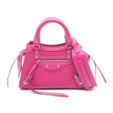 Balenciaga 638527 A Limited Edition High-Fashion Statement With Avant-Garde