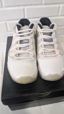 Air Jordan 11 Retro Low Legend 4