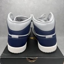13M/14.5WJordan 1 Mid ** 4