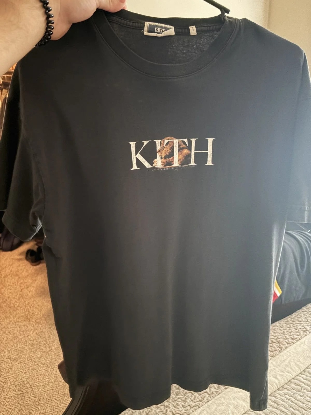 KITH — Kith Lion Den Tee — streetwear — resale