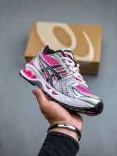 Classic Asics Gel Kayano 14 - Glow ’S Size 4