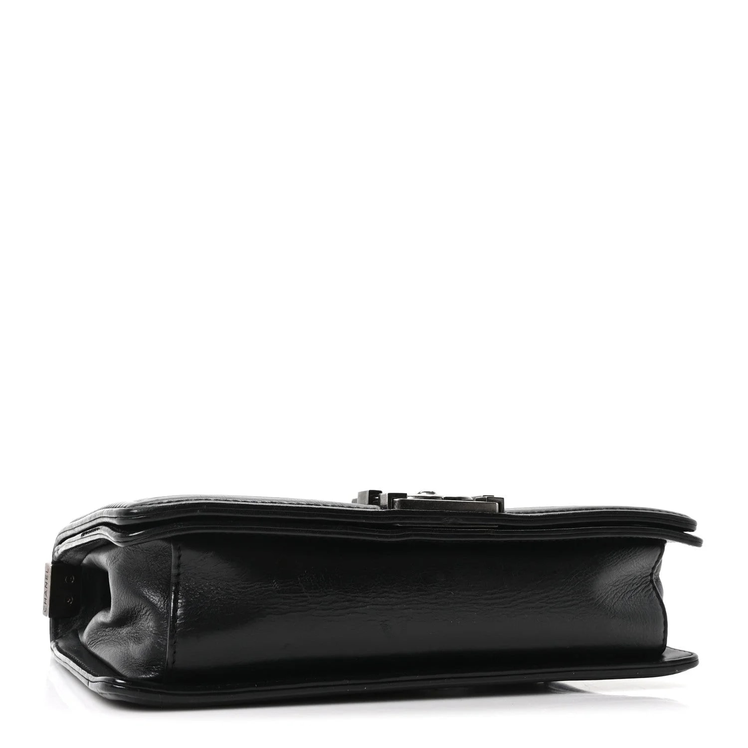 Embossed Medium Boy Flap 4
