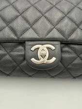 Chanel Timeless Classique ZIP Flap 2