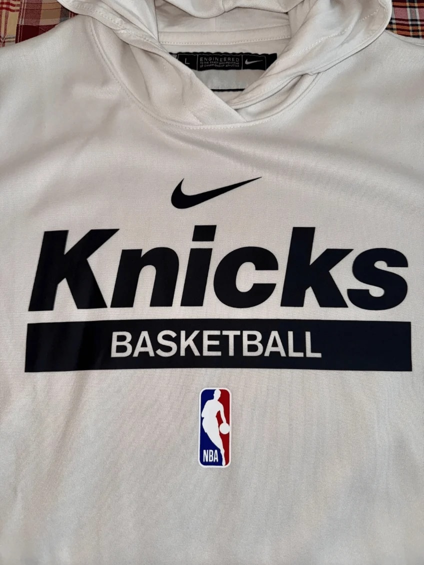 NIKE — Nike New York Knicks NBA Player Issue Warmup Hoodie — streetwear — resale