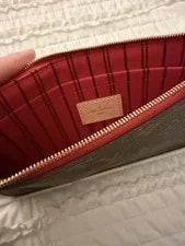 Louis Vuitton Pouchette Neverfull 2