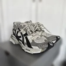9.5US Balenciaga Runner 42 Specifications Limited Edition Vhtf Coll 3