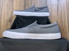 Nike SB Charge Slip in / ’s US Size 11/ Excellent Cond./ NR 2