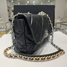 Chanel 19 Flap Crossbody Large 3