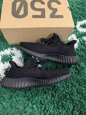 Size 10.5 - *Flawless* Yeezy 350 V2 “ Stripe” 2