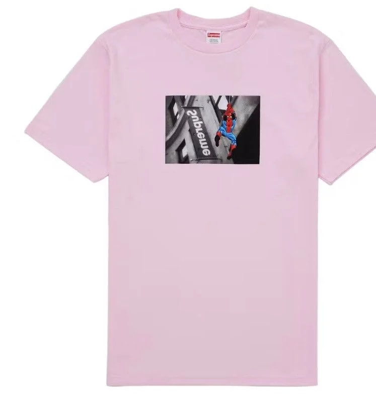 Supeme — streetwear — resale