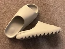 Yeezy — Yeezy Slide Ys 01 — Sneaker — resale