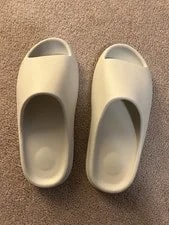 Yeezy Slide Ys 01 2