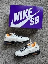 Nike SB Air Max 95 FC Club 58 World Cup (IQ8395-100) 4