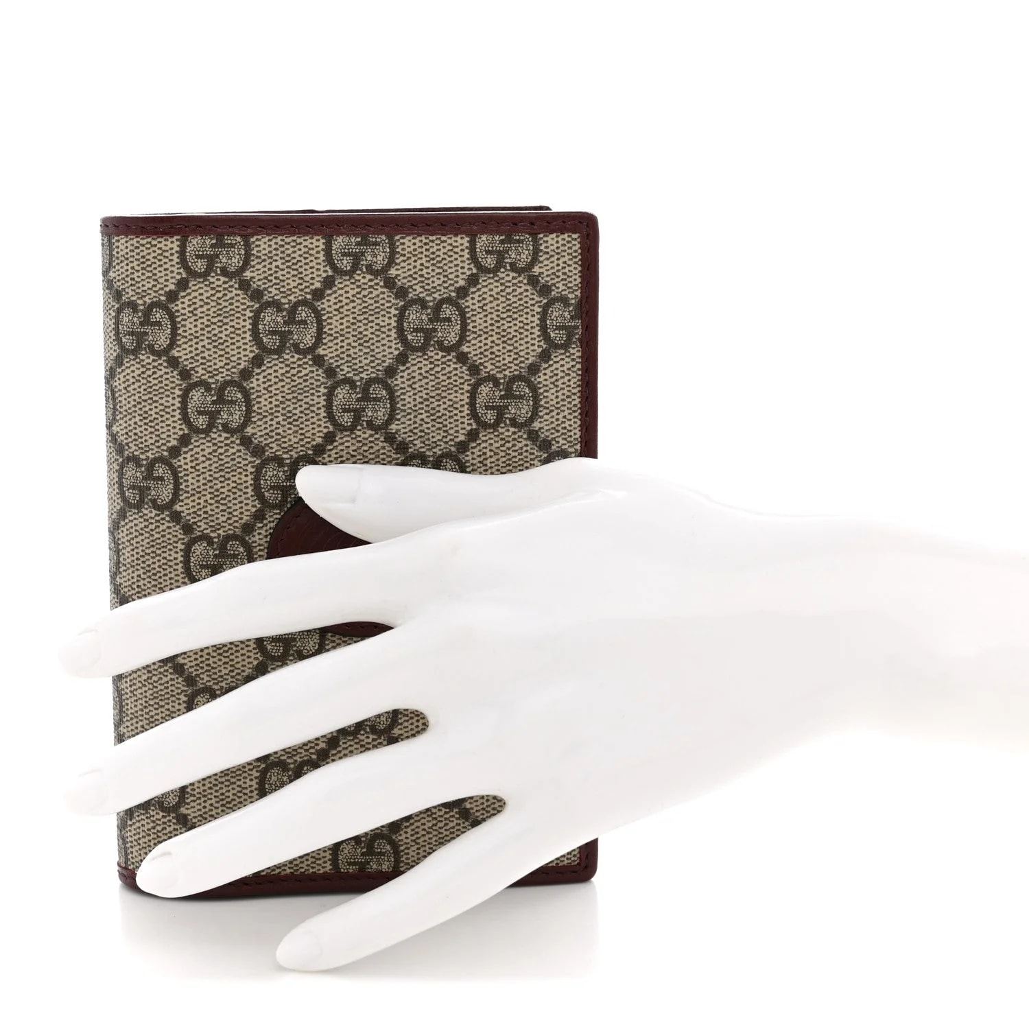Azalea Retro Interlocking G Passport Case 2