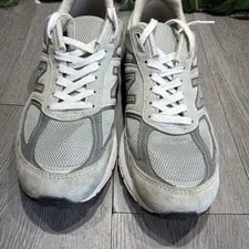 New Balance 990v5 Shoes, Size 9 B 3