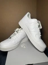 Nike Air Force 1 '07 Low Size 10.5 Walking Lifestyle Shoes 2