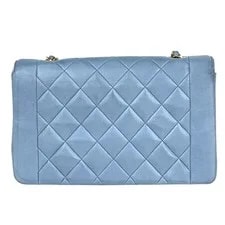 Chanel Diana Matelass Single Flap Chain Coco Mark Light 3