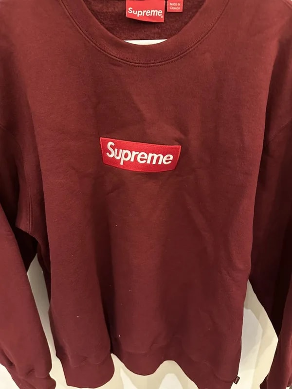 Supreme — Supreme Sweatshirt Color — streetwear — resale