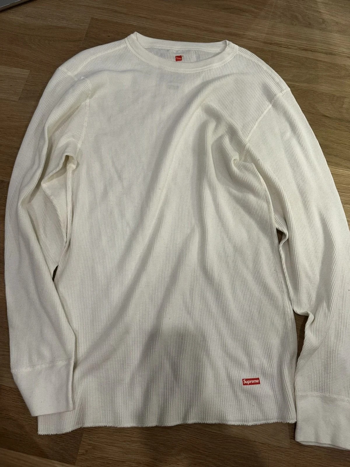 Supreme — Supreme X Hanes While Thermal Long-sleeve — streetwear — resale